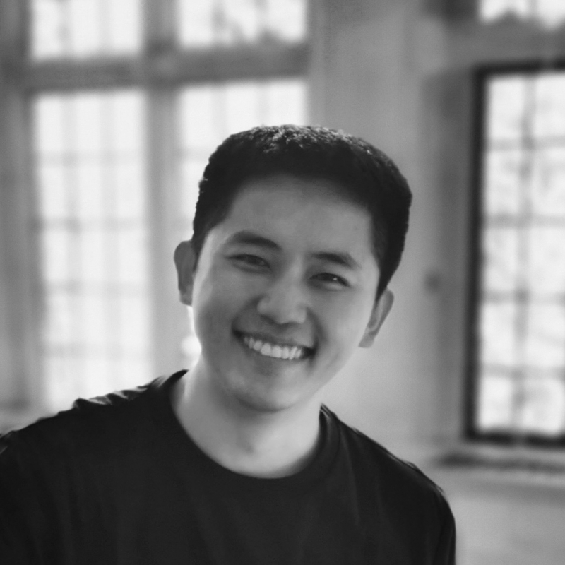 Photo of Zhongtian Li