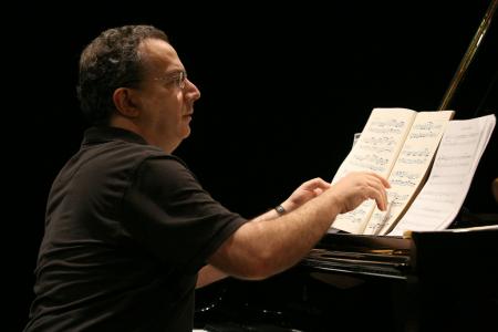 Uri Caine at the piano