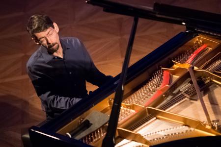 Fred Hersch at the piano