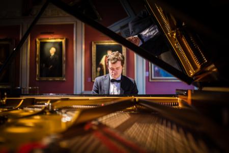 Benjamin Grosvenor