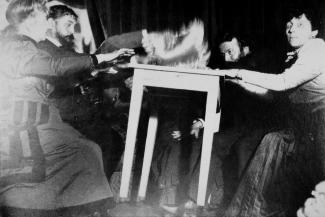 Victorian Séance