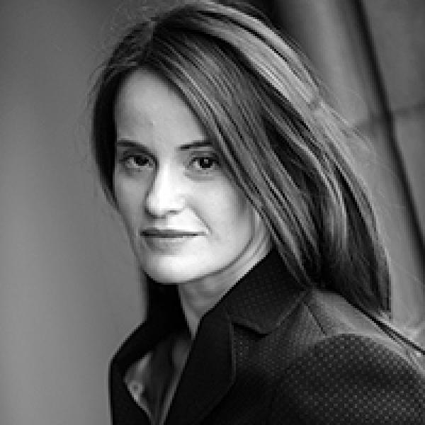 nora titone